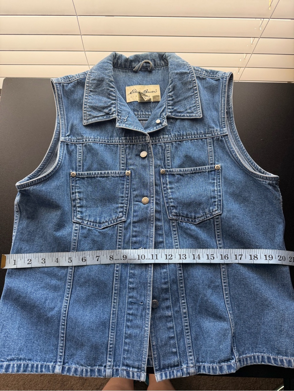 Eddie Bauer Medium Wash Denim Vest in Blue "vintage 90s" - Picture 7 of 9